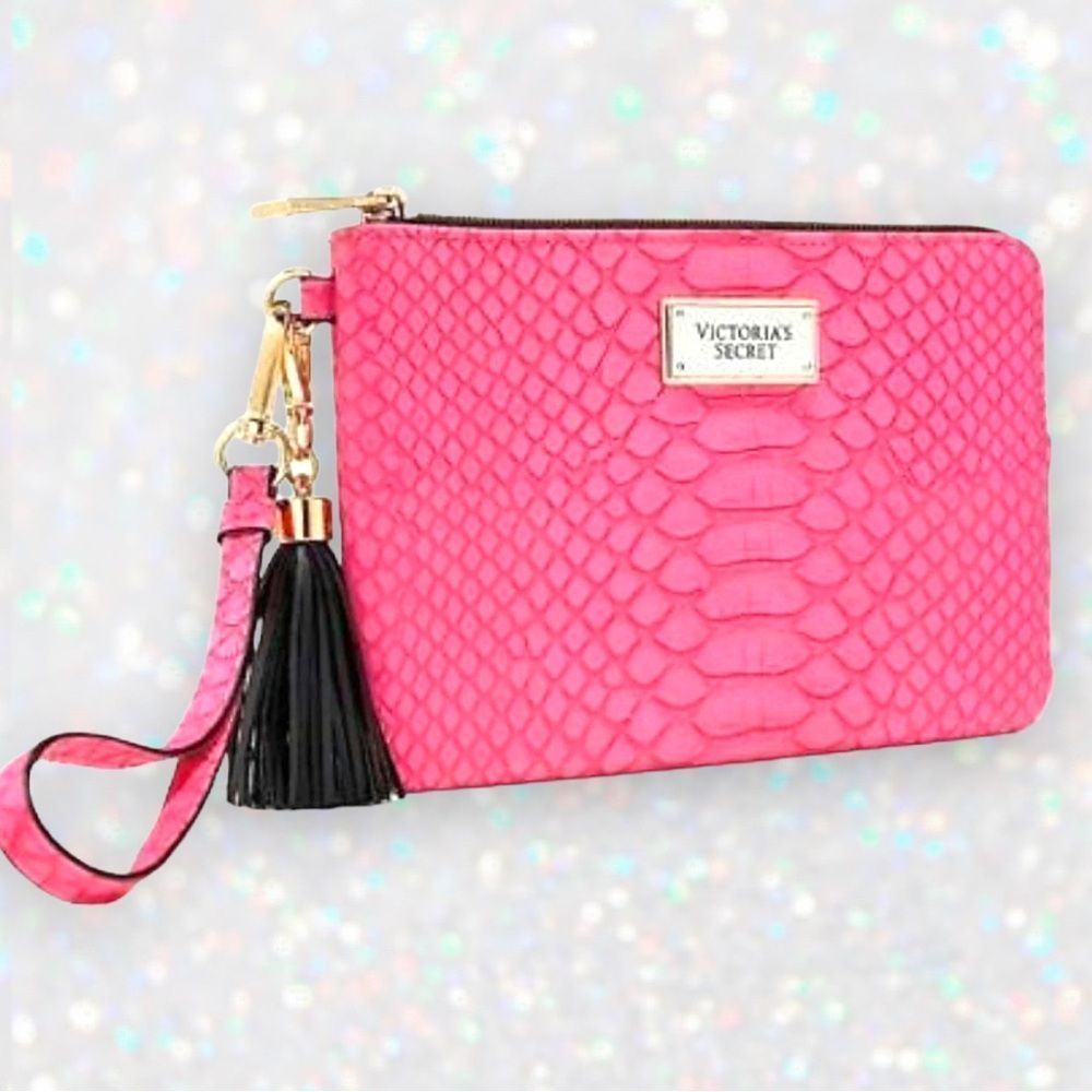🆕 NWT Victoria’s Secret Hot Pink Python Wristlet